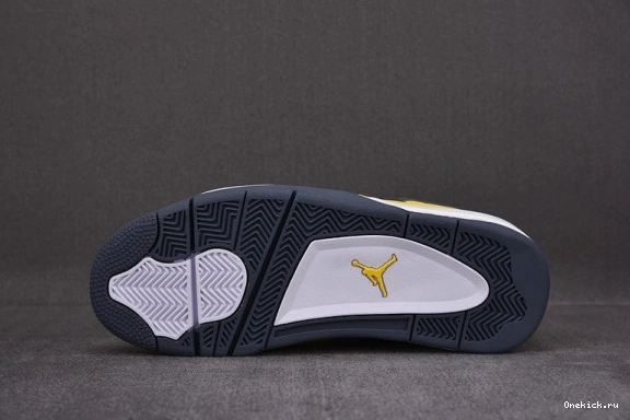 4 Retro CT8527-700 (2021) Air WellDesigned CT8527-700 Jordan Lightning 440 0520